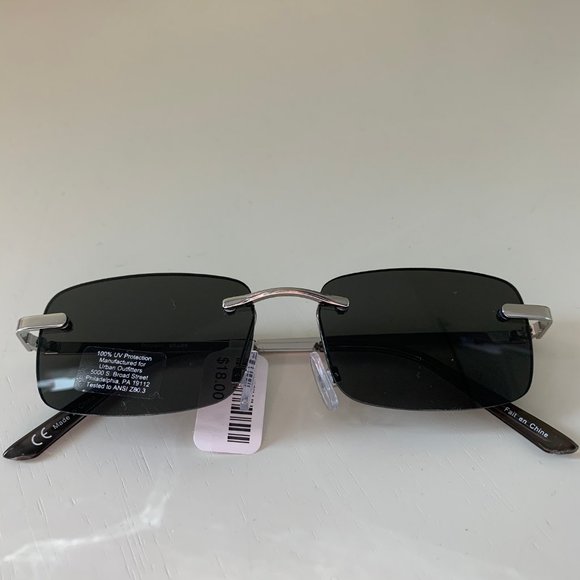 UrbanOutfitters Rilla Rimless Rectangle Sunglasses - Picture 2 of 5